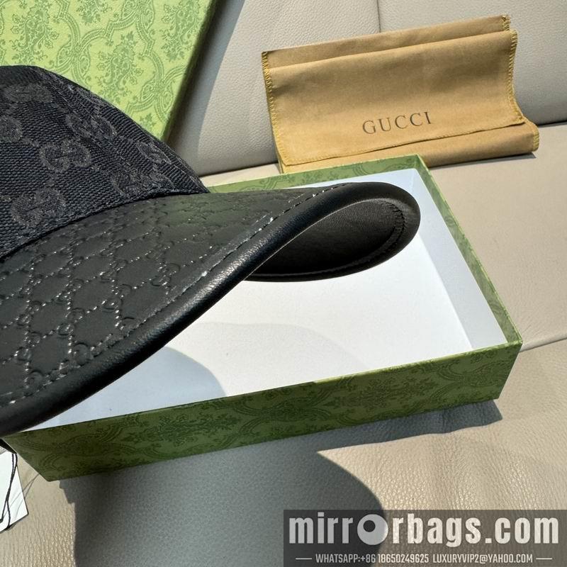 Gucci Hat dx137
