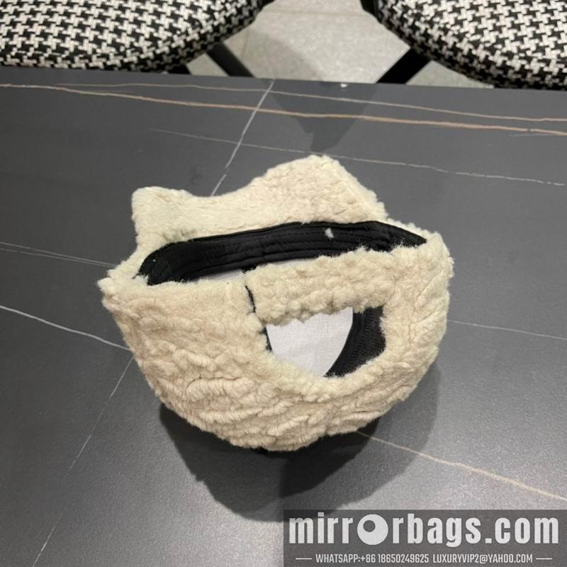 Dior Hat 010701