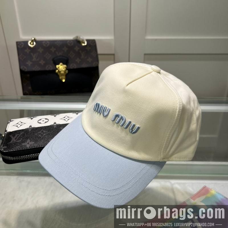 Miumiu Hat 071302