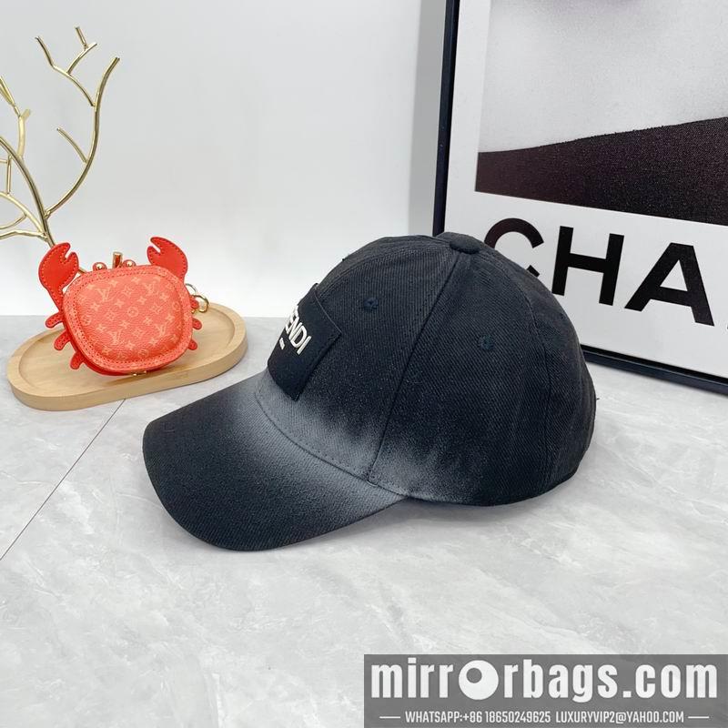 Fendi Hat dx70