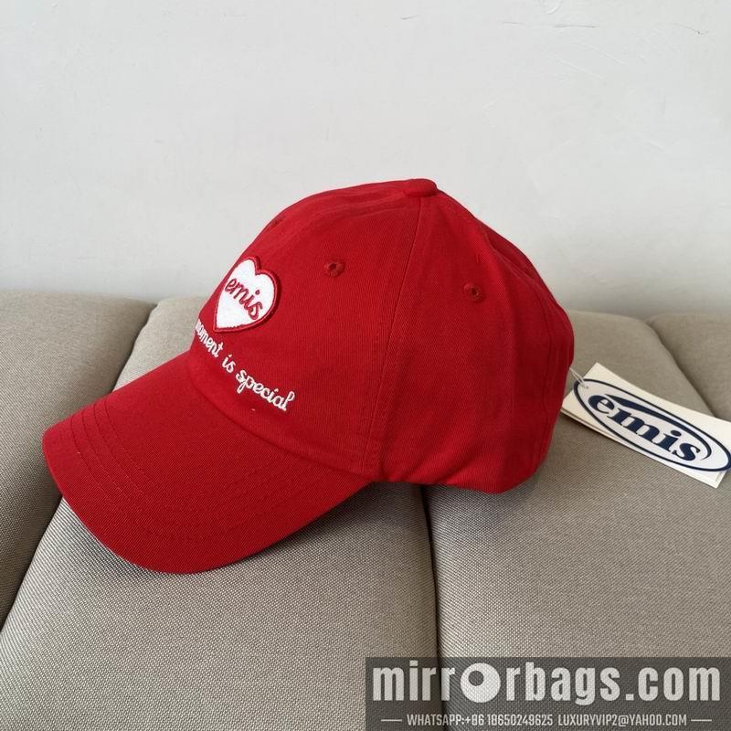 Emis Hat dx07