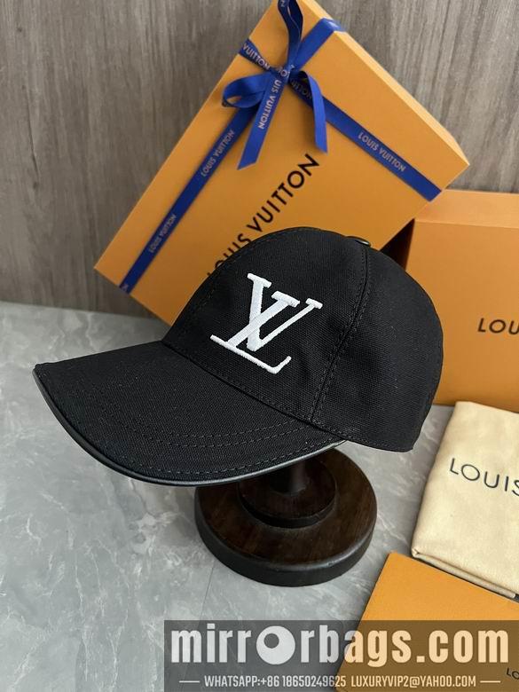 LV Hat dxn09