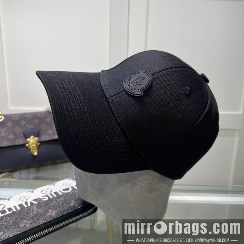 Moncler Hat dx13