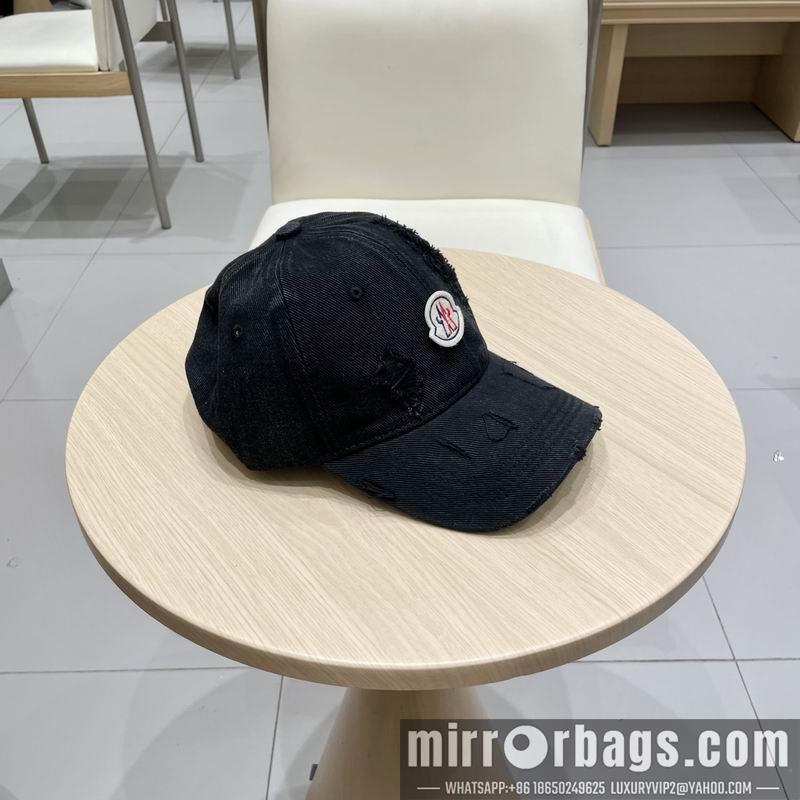 Moncler Hat 021003