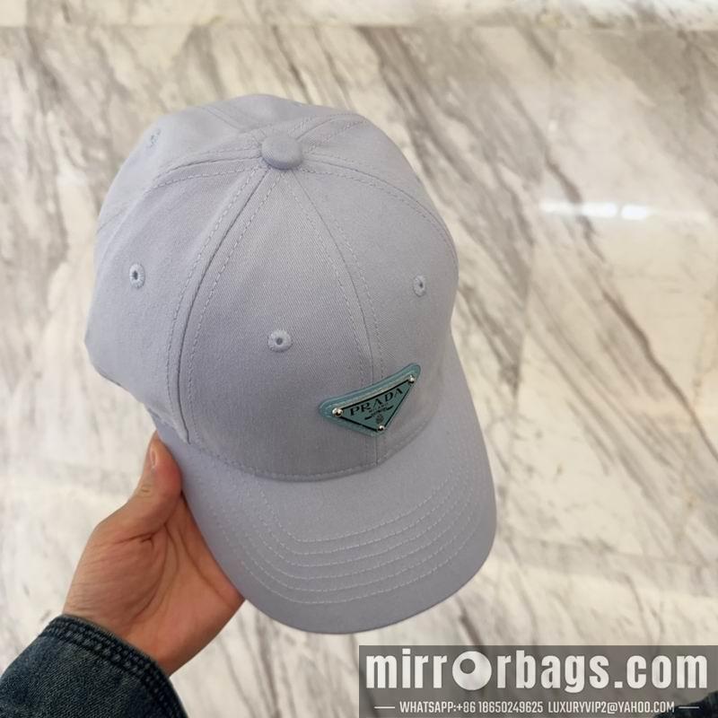 Prada Hat dx18