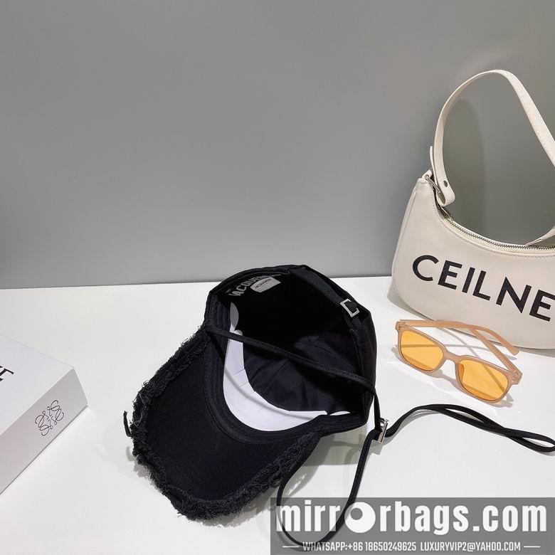 Jacquemus Hat dxn02