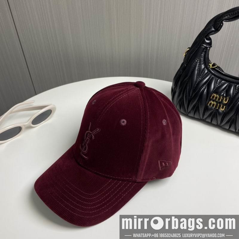 YSL Hat dx31