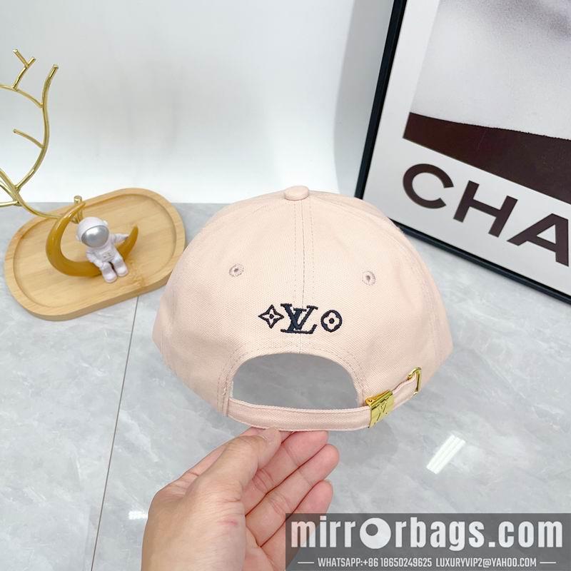 LV Hat dx71