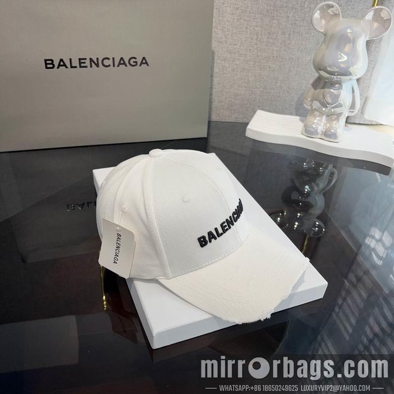 Balenciaga Hat dx06