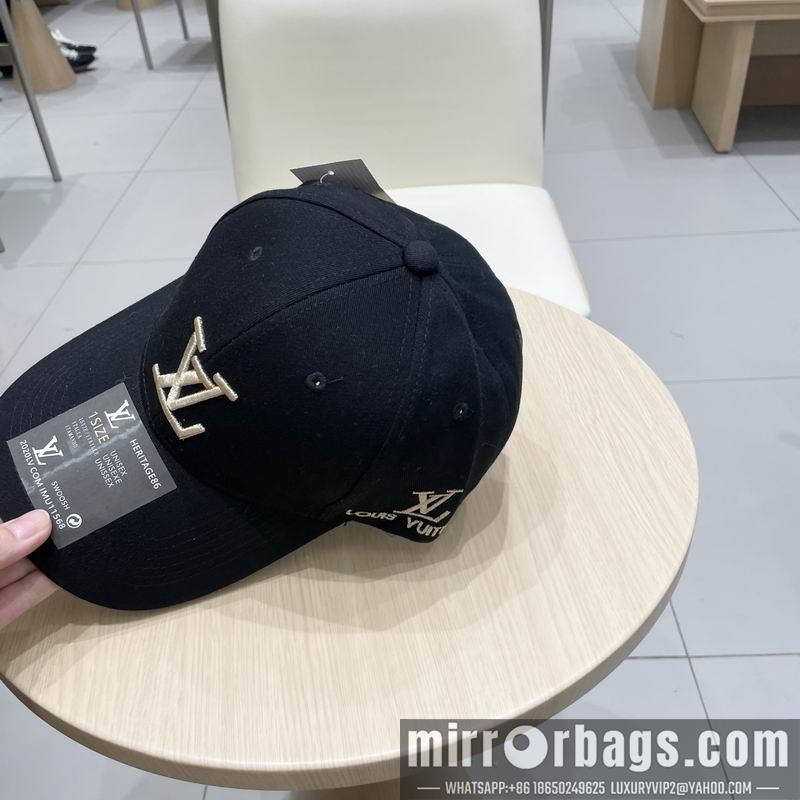 LV Hat 040207