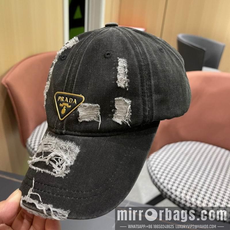 Prada Hat 021001