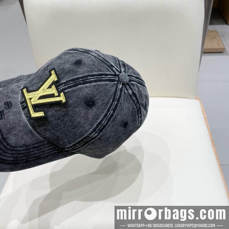 LV Hat 010903
