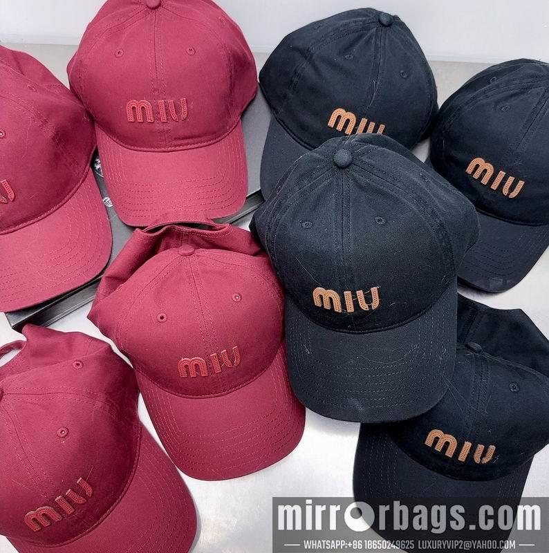 Miumiu Hat dx81