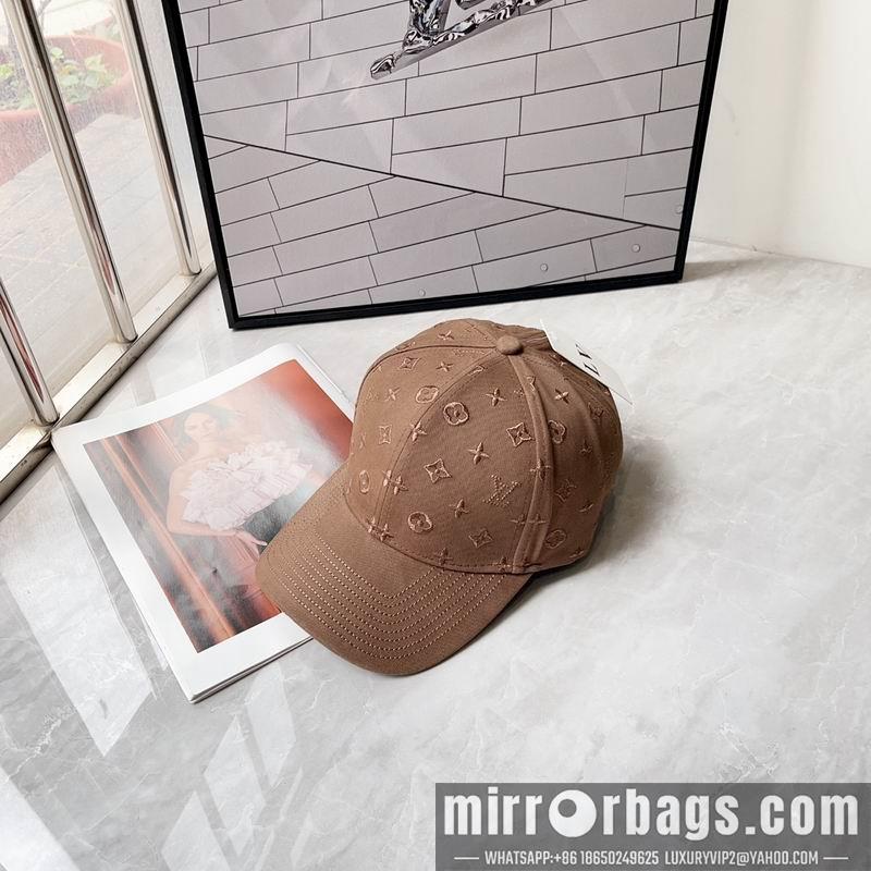 LV Hat 050703