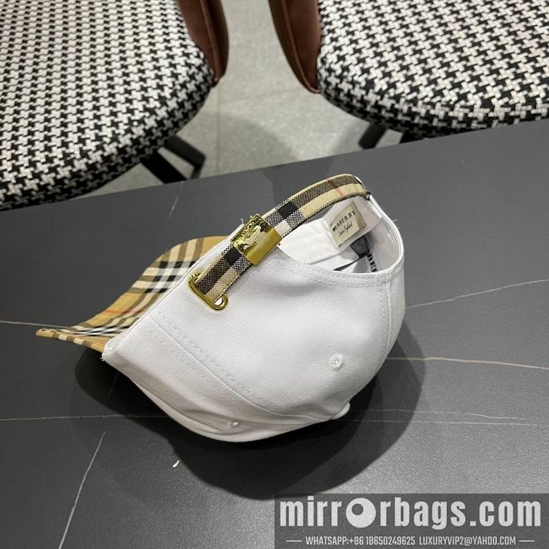 Burberry Hat 041401