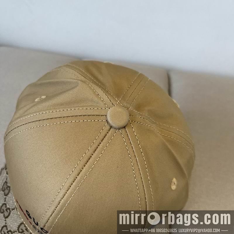 Gucci Hat dx30