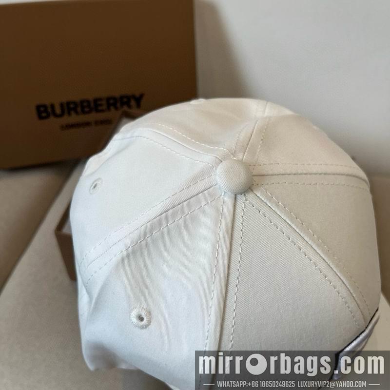 Burberry Hat dx08
