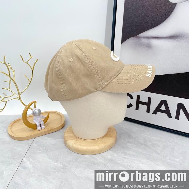 Balenciaga Hat dx67