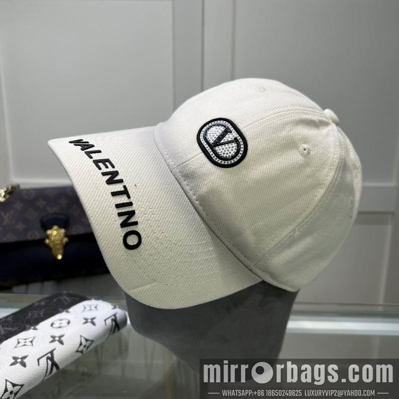 Valentino Hat dx02
