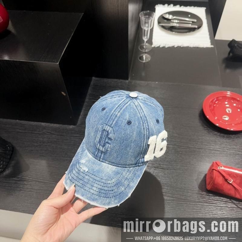 Celine Hat 083001