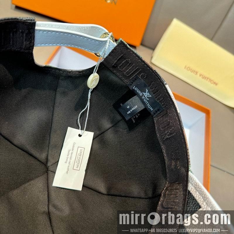 LV Hat dx125