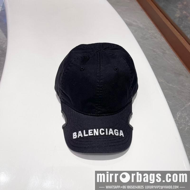 Balenciaga Hat 082602