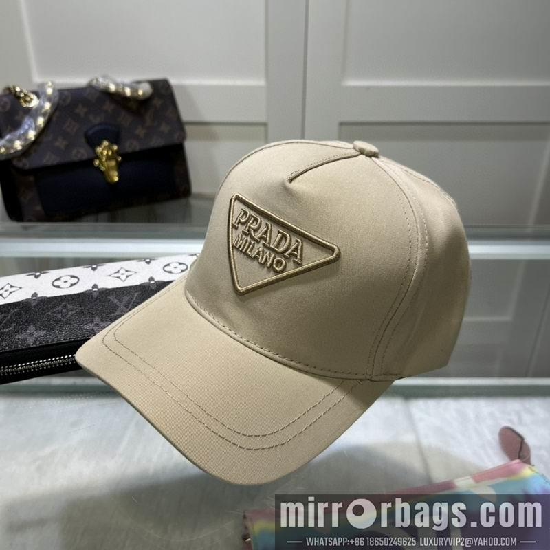Prada Hat dx26