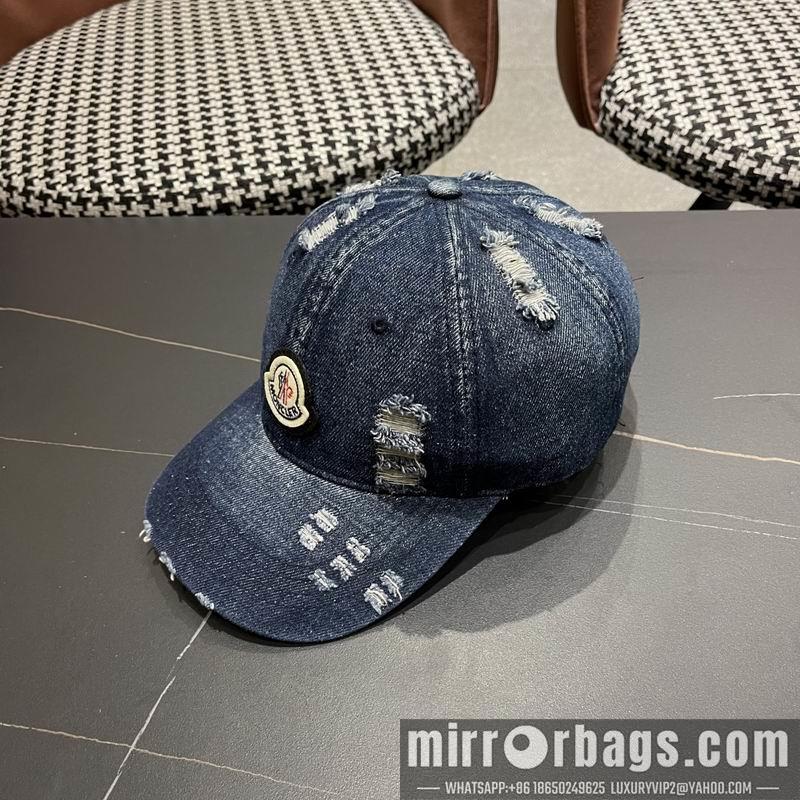 Moncler Hat 041404