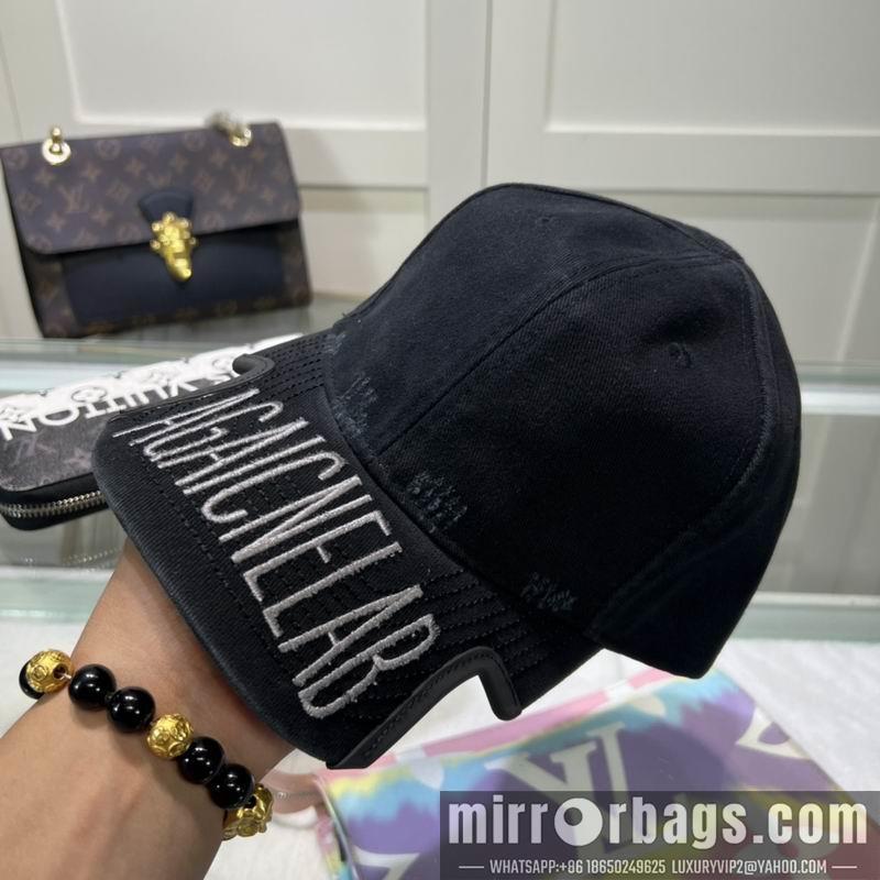 Balenciaga Hat dx99