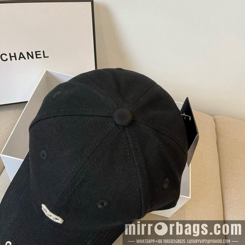 Chanel Hat dx37