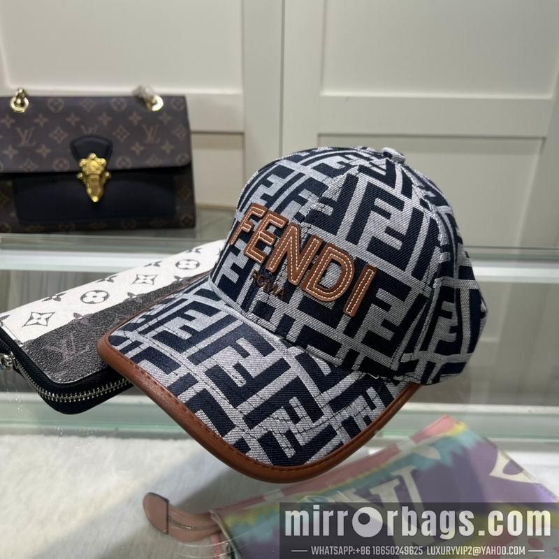 Fendi Hat dx57