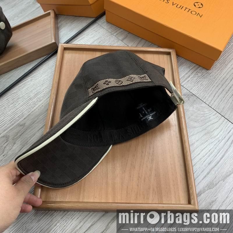 LV Hat dx151