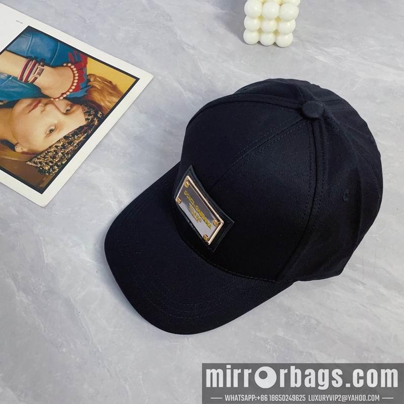 DG Hat dx15
