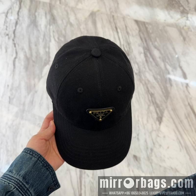Prada Hat dx18