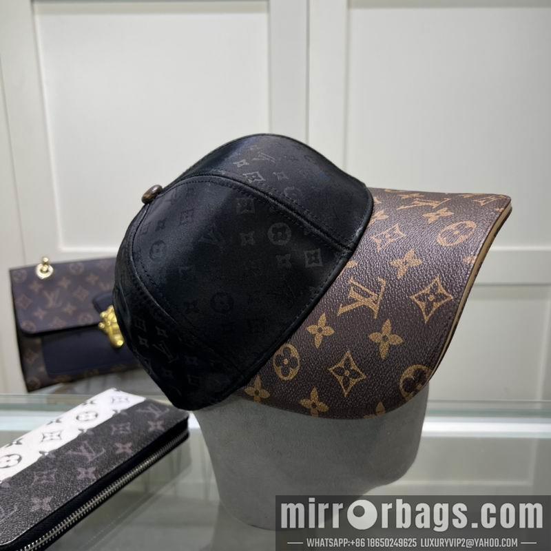 LV Hat dx13