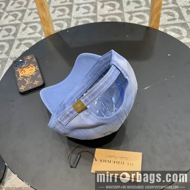Burberry Hat 041701