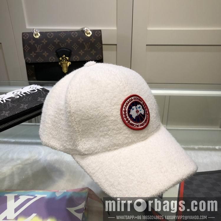 Canada Goose Hat 01
