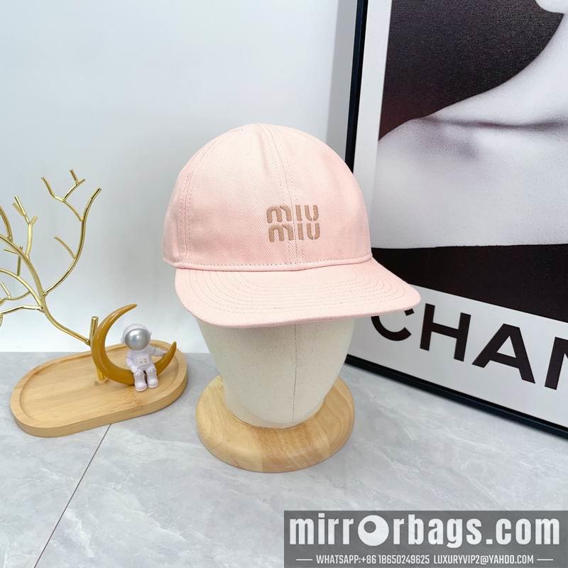 Miumiu Hat dx07