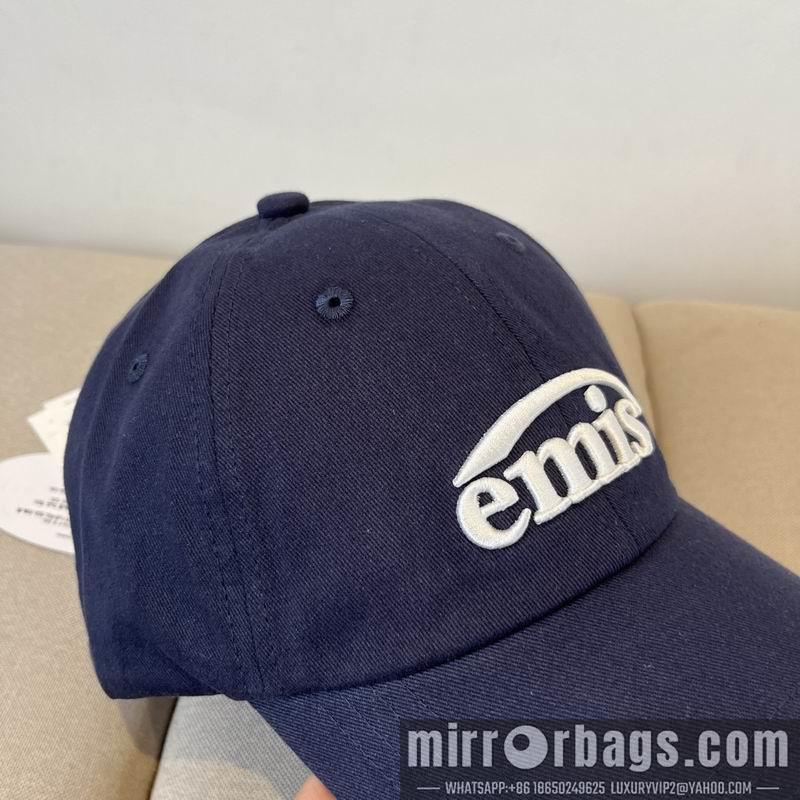 Emis Hat dx08