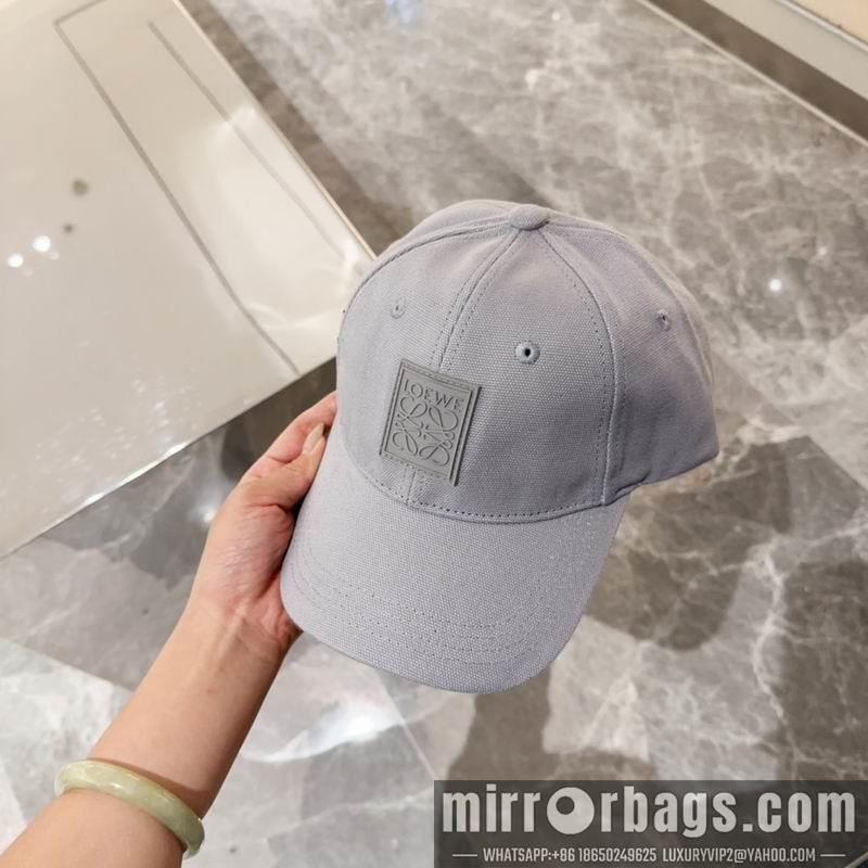 Loewe Hat dx19