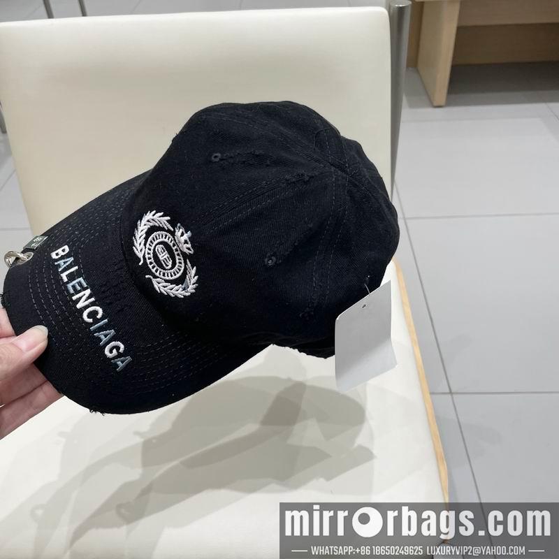 Balenciaga Hat 032001