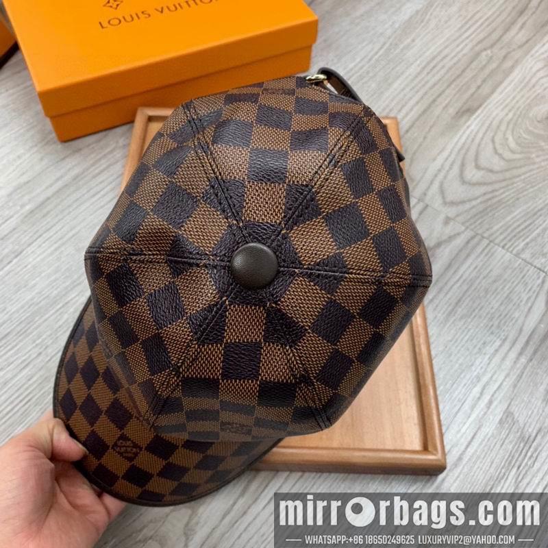 LV Hat dx169