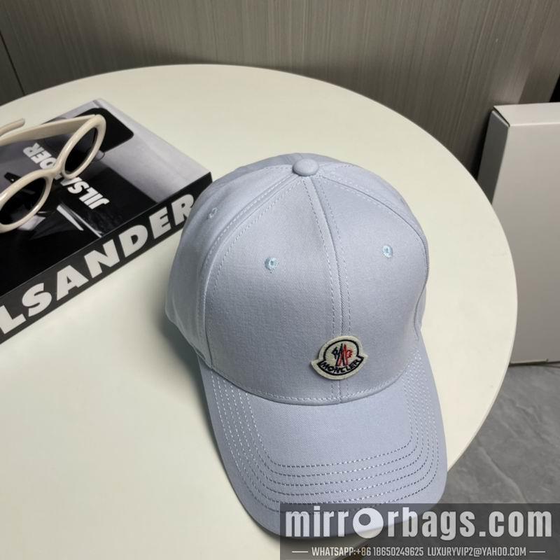 Moncler Hat dx21