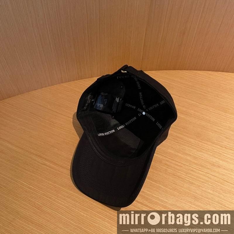 LV Hat 011301