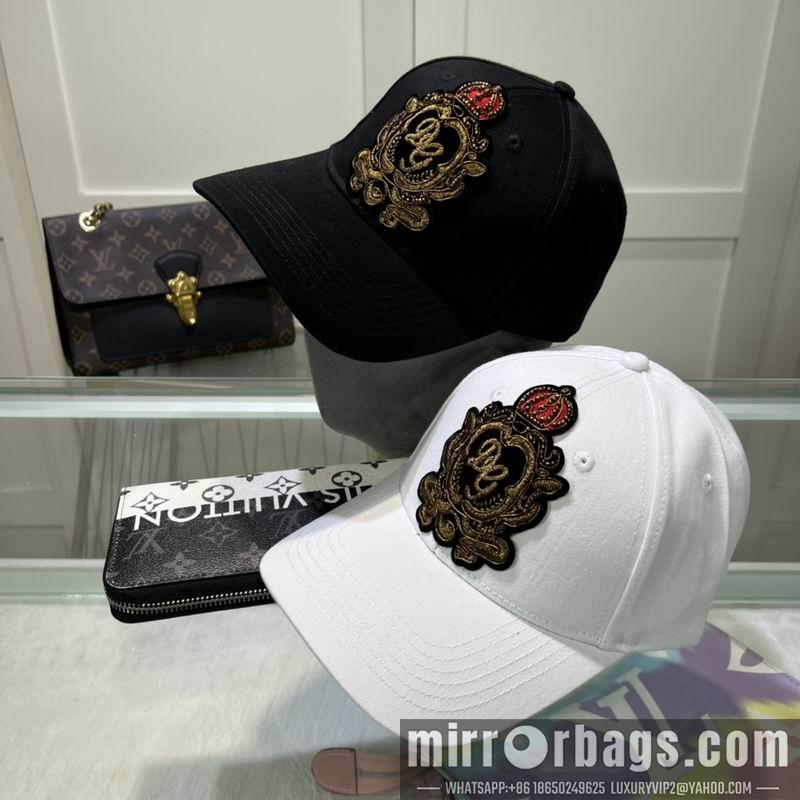 DG Hat dx04