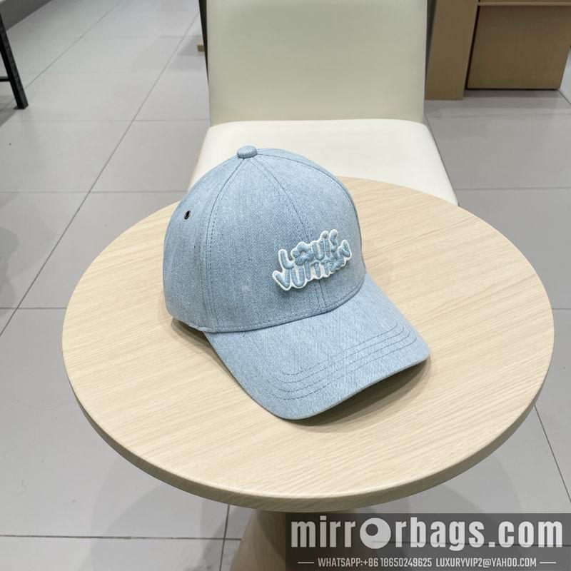 LV Hat 041403