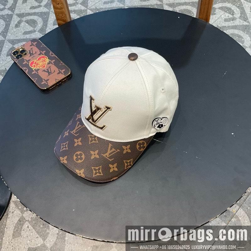 LV Hat 0307102