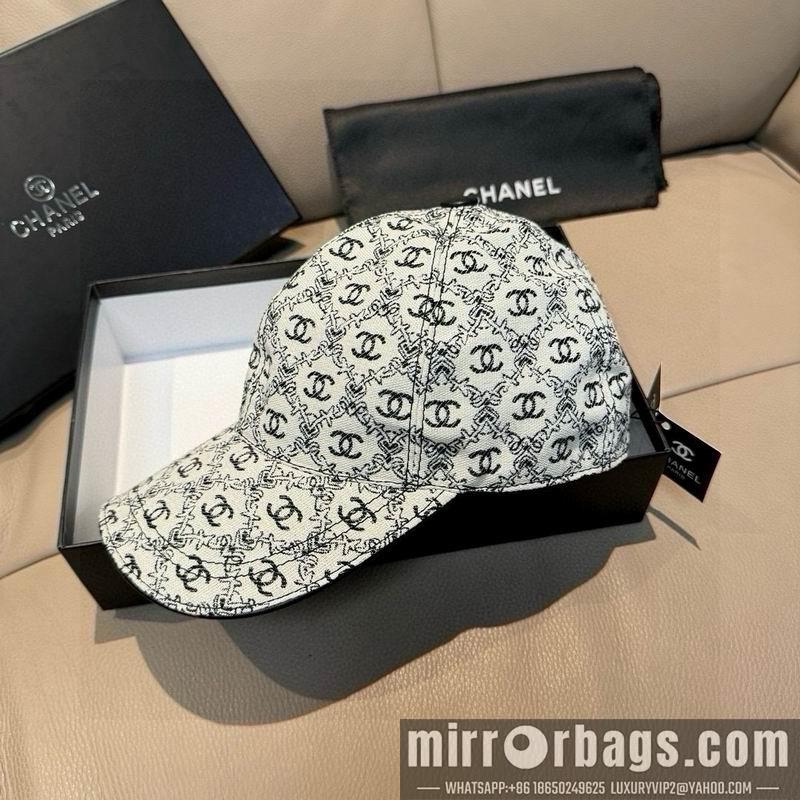 Chanel Hat dx45