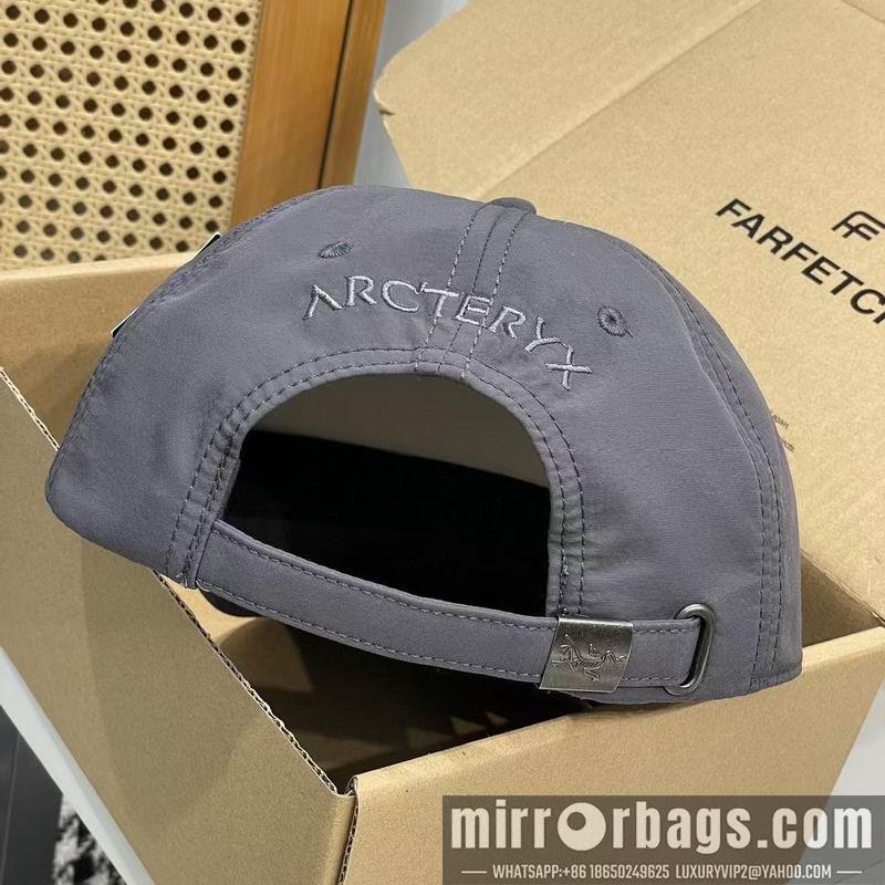 Arcteryx Hat dx12
