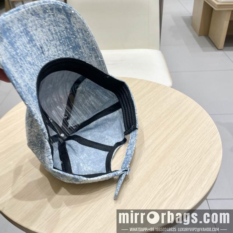 Alo Hat 041402
